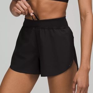 Lululemon Find Your Pace shorts